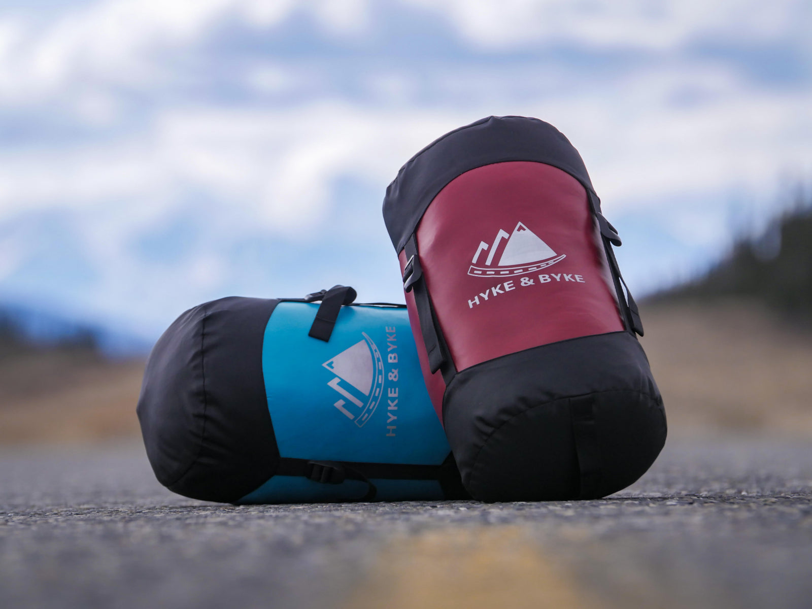 How do you roll up a sleeping bag? - Hyke & Byke USA