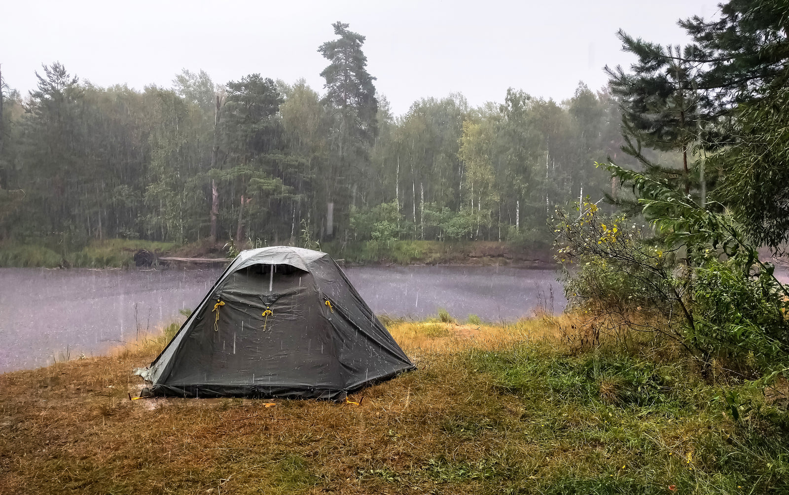 How to Waterproof a Tent: Helpful Tips - Hyke & Byke USA